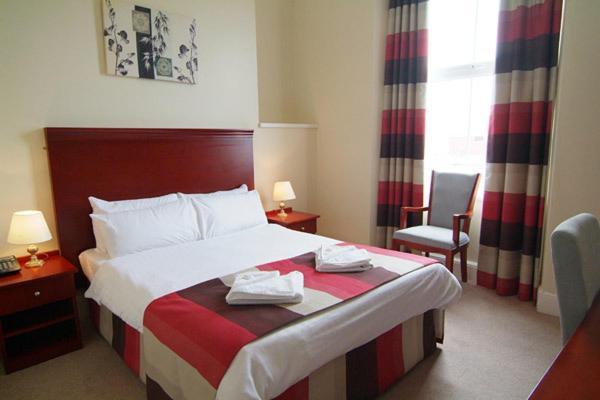 Kensington Hotel Llandudno Esterno foto